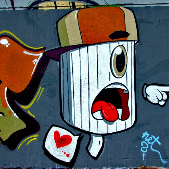 Graffiti - Graffiti-Wand Stadtautobahn Saarbrücken